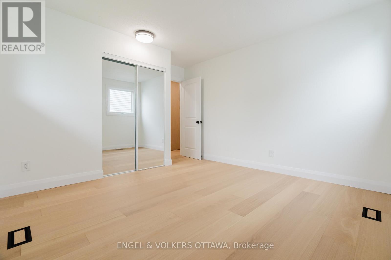 825 De Salaberry Street, Ottawa, Ontario  K1J 6Y5 - Photo 37 - X13220976