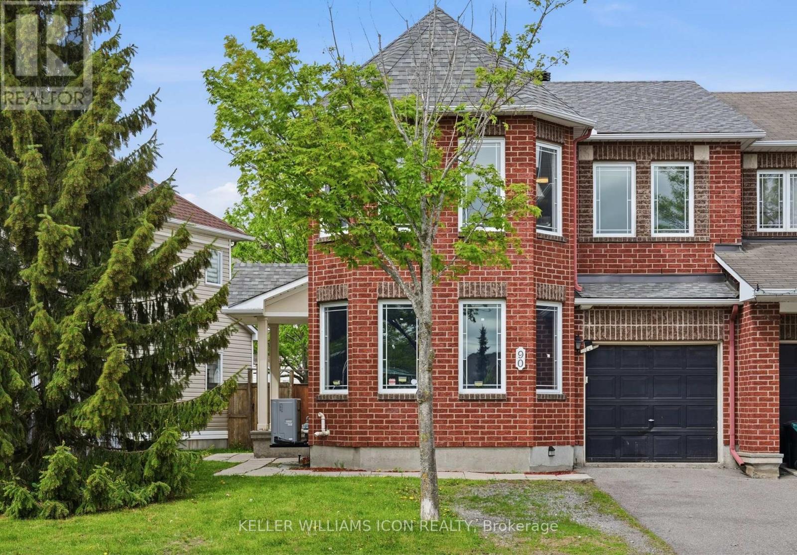 90 SUNVALE WAY, Ottawa, Ontario