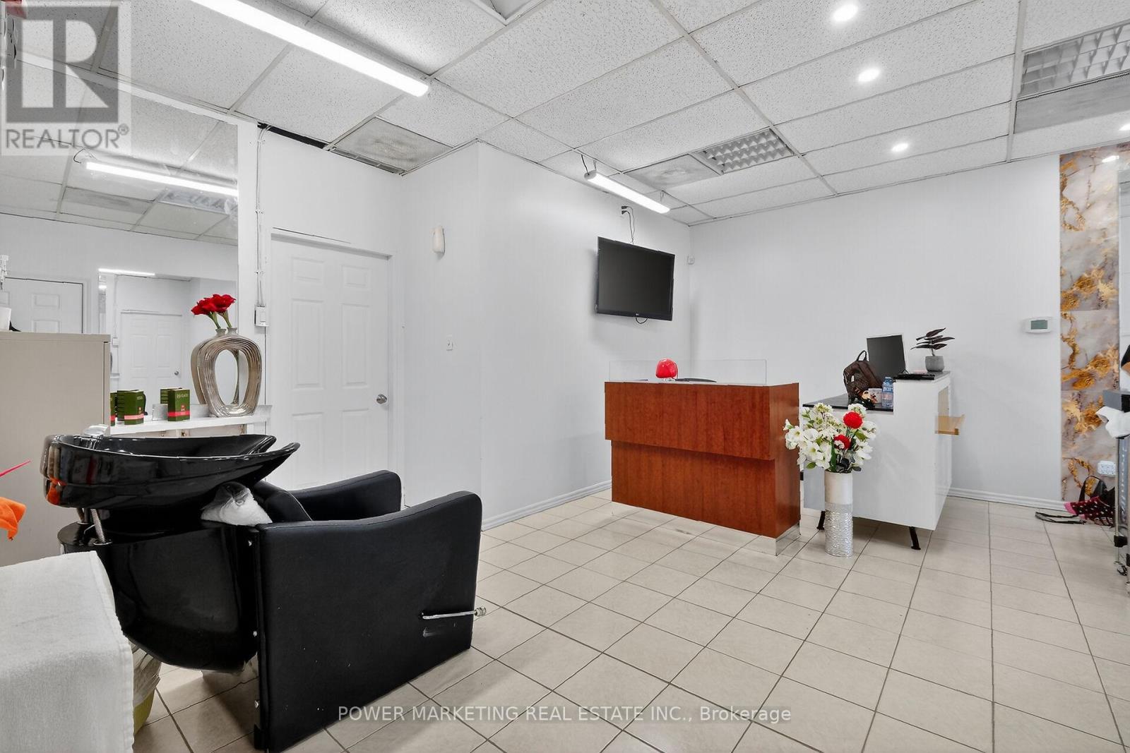 411 Mcarthur Avenue, Ottawa, Ontario  K1K 1G7 - Photo 28 - X13221654