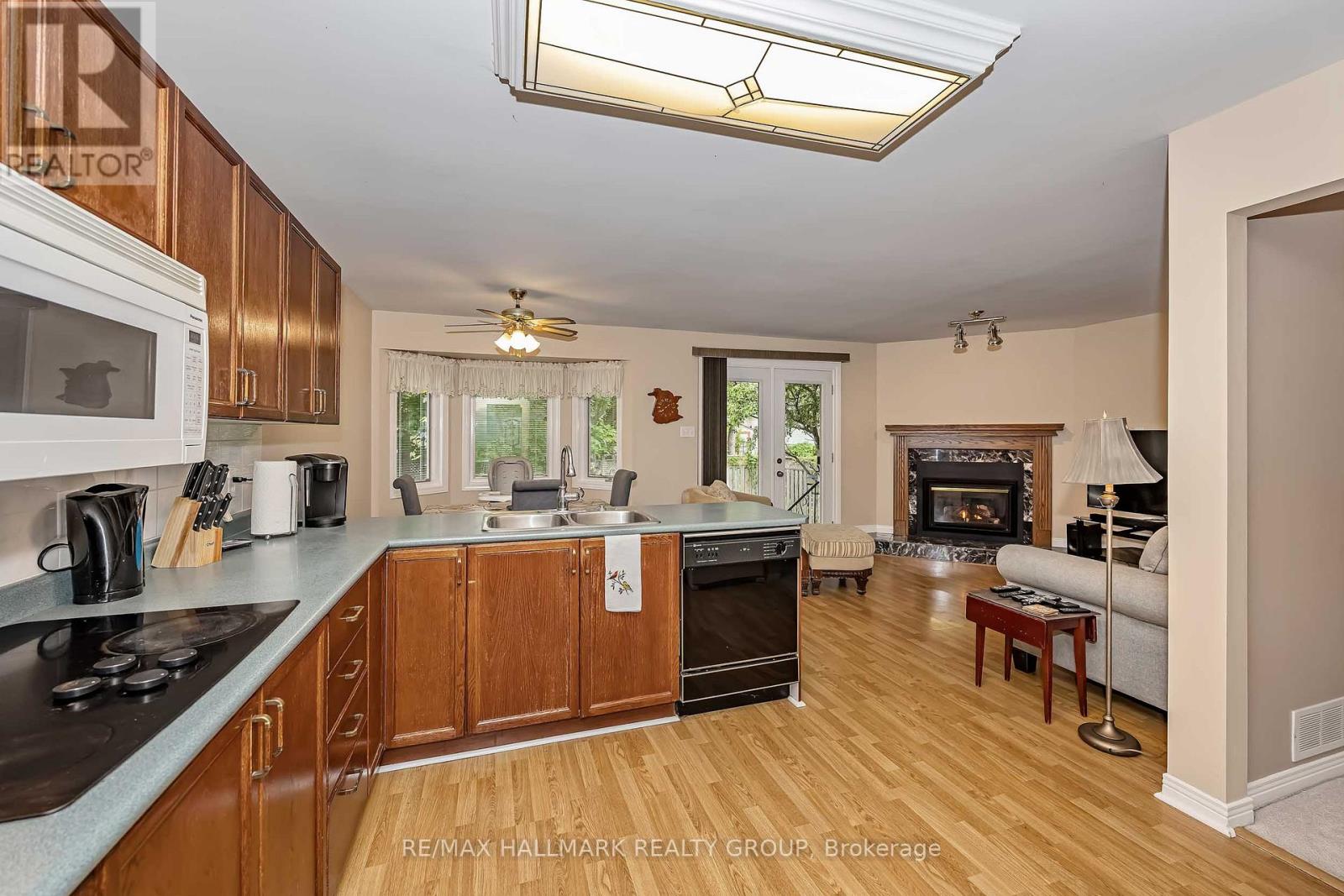 18 Randall James Drive, Ottawa, Ontario  K2S 1L9 - Photo 9 - X13221728