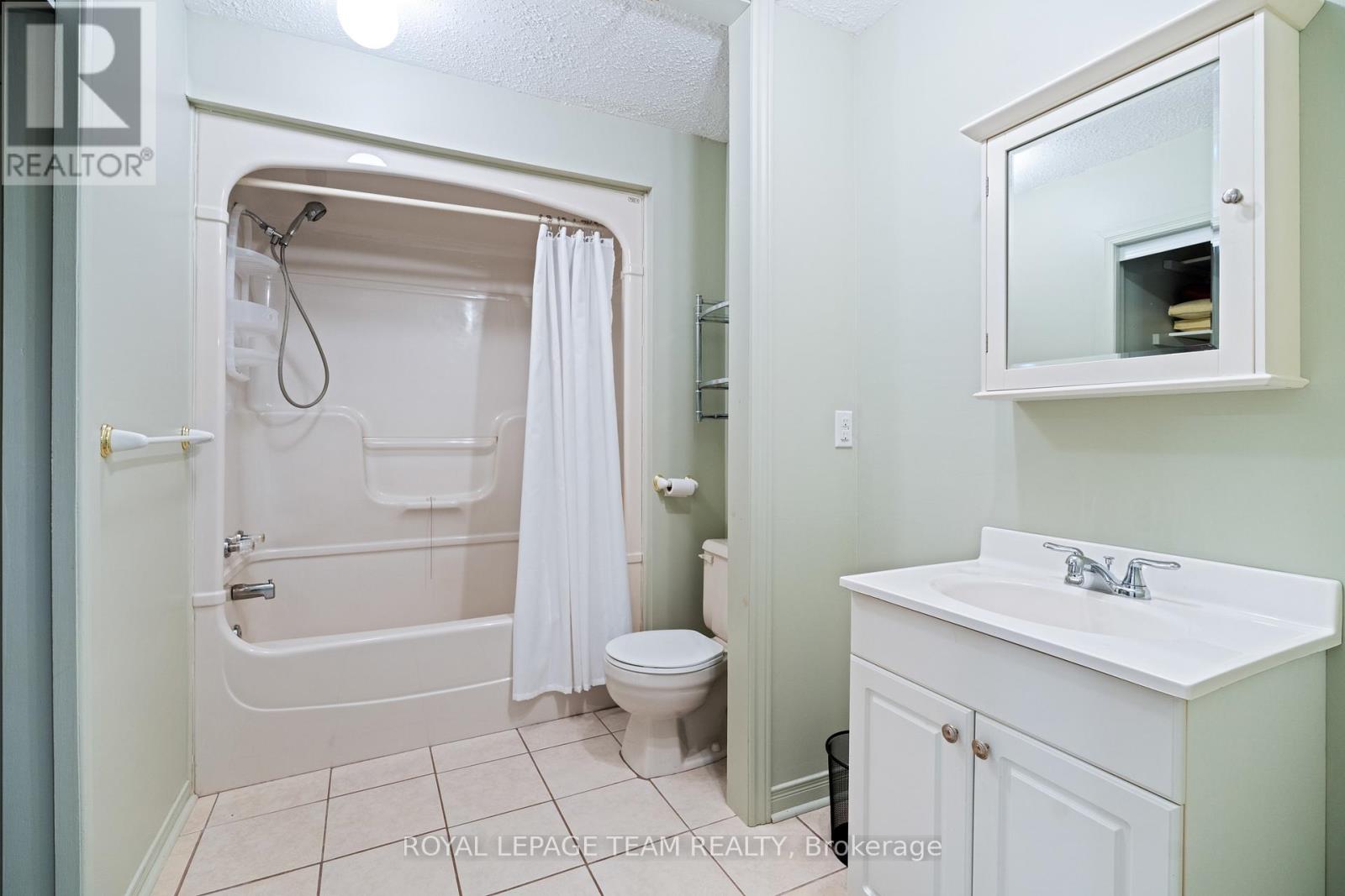 3245 Wallace Road, North Dundas, Ontario  K0E 1S0 - Photo 24 - X13222124
