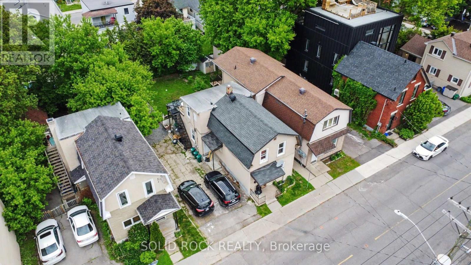 89 Marier Avenue, Ottawa, Ontario  K1L 5S2 - Photo 5 - X13222174