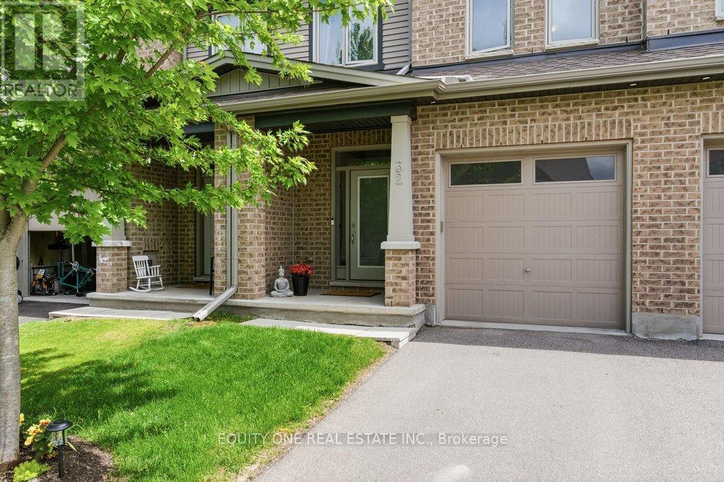 32 Duncanville Street, Russell, Ontario  K4R 0E8 - Photo 3 - X13222490