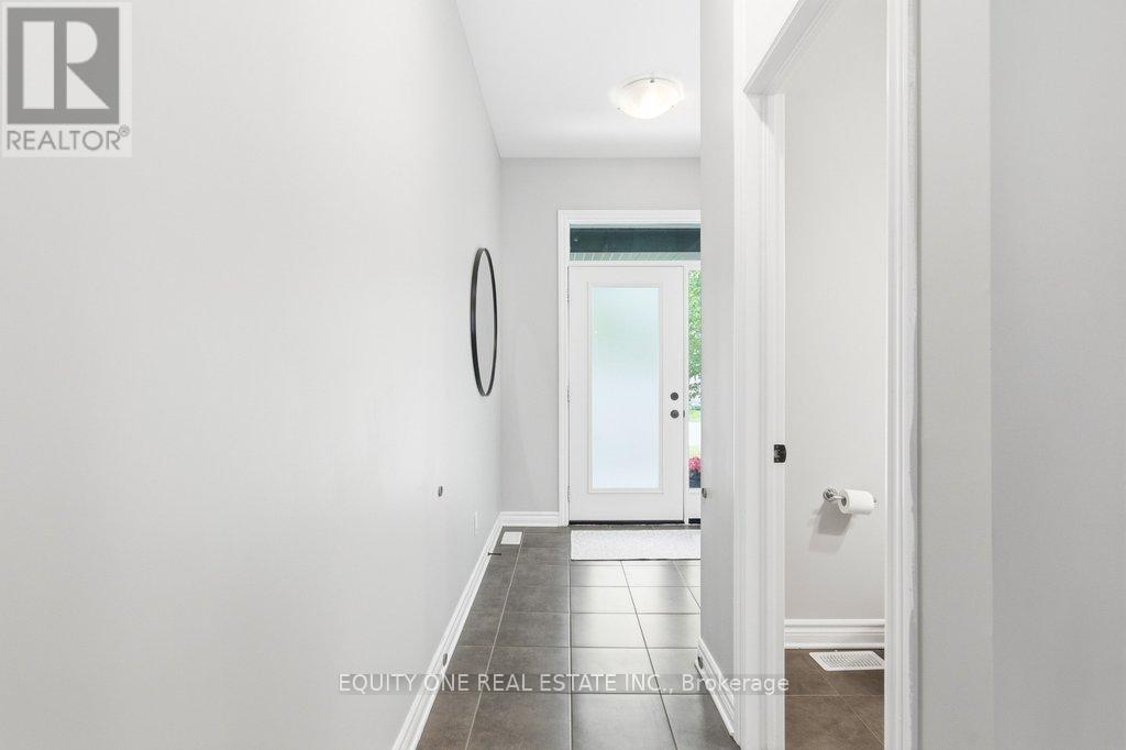 32 Duncanville Street, Russell, Ontario  K4R 0E8 - Photo 5 - X13222490