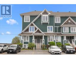 366 CROWNRIDGE DRIVE, Ottawa, Ontario
