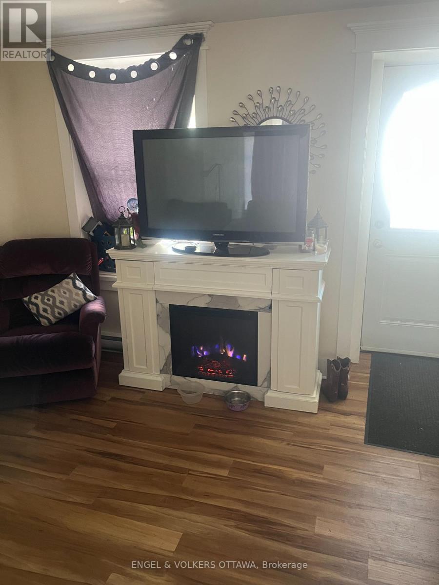 716 King Street W, Prescott, Ontario  K0E 1T0 - Photo 12 - X13222966