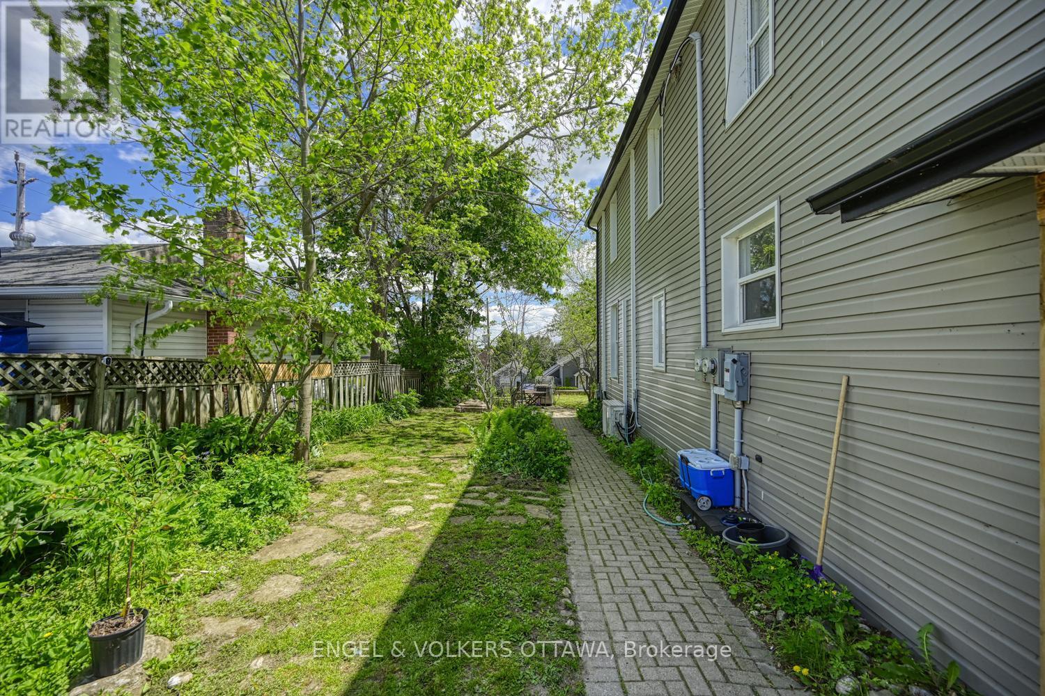 716 King Street W, Prescott, Ontario  K0E 1T0 - Photo 6 - X13222966