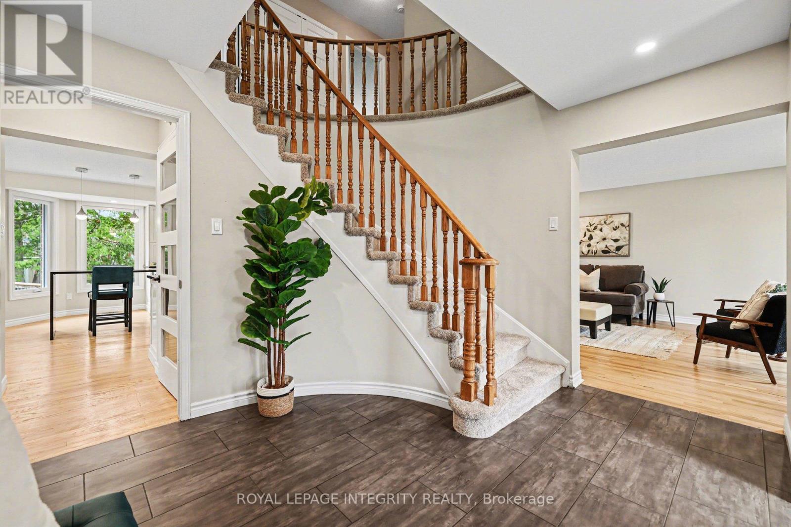 4 Pinecone Trail, Ottawa, Ontario  K2S 1E1 - Photo 5 - X13223052