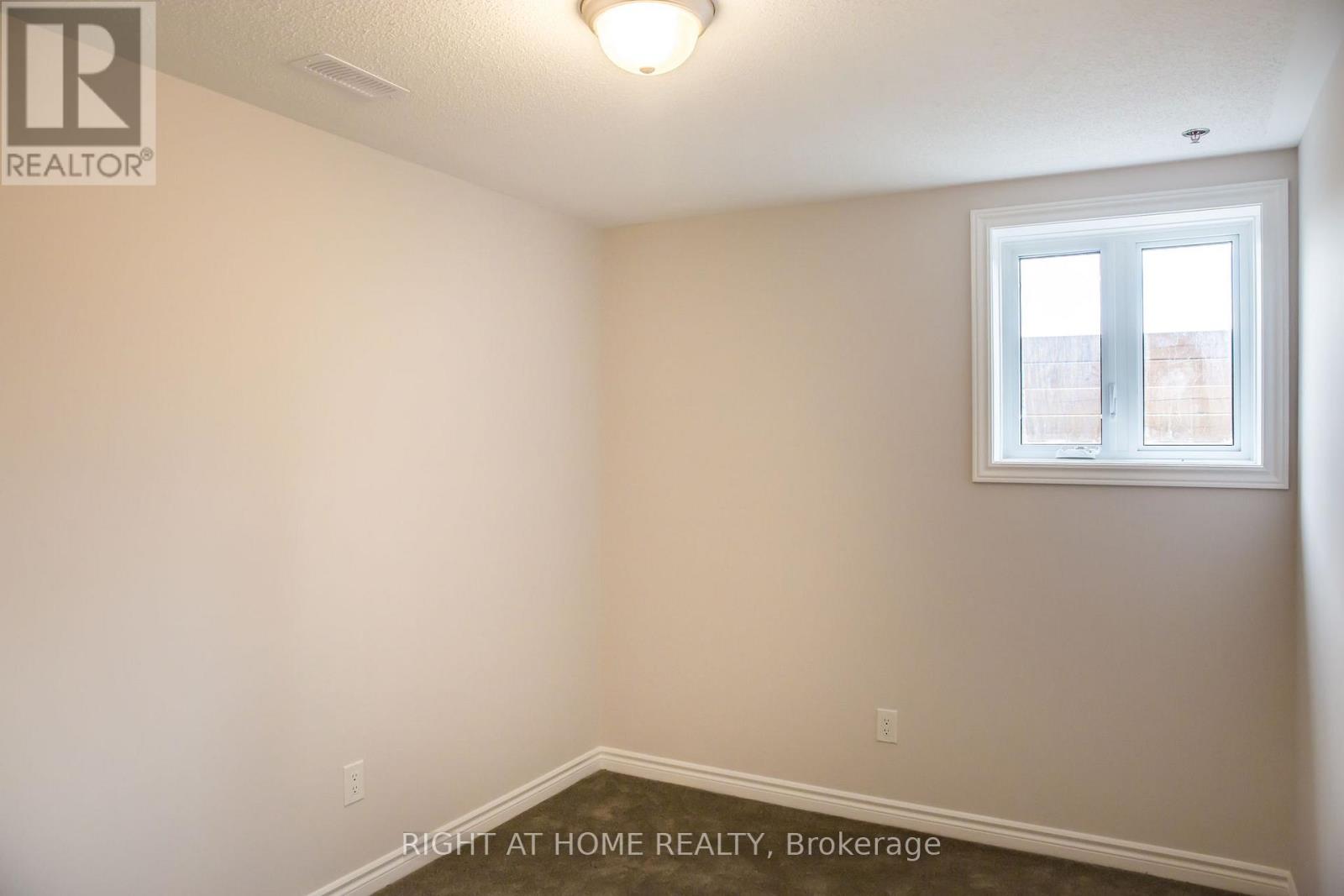 561 Ozawa Private, Ottawa, Ontario  K1K 5G8 - Photo 9 - X13223324