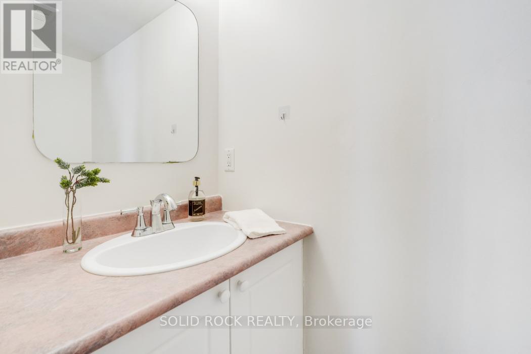 13 - 1701 Blohm Drive, Ottawa, Ontario  K1G 6N6 - Photo 19 - X13223734