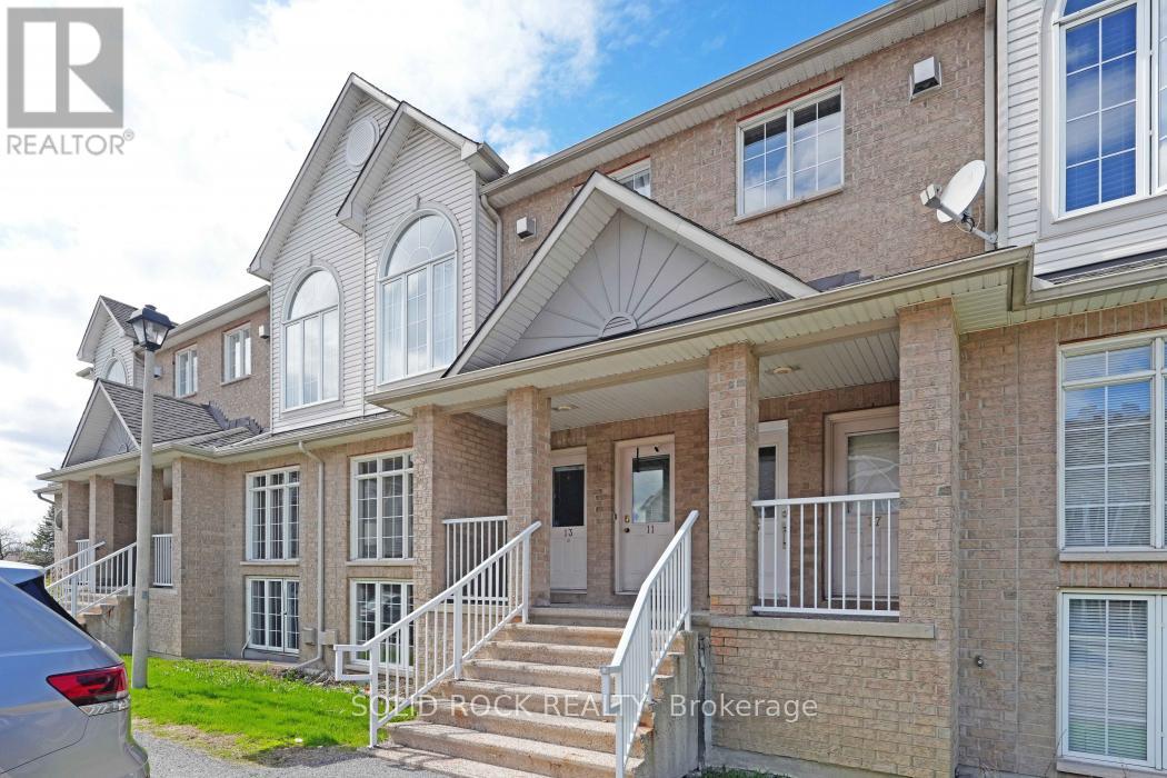 13 - 1701 Blohm Drive, Ottawa, Ontario  K1G 6N6 - Photo 2 - X13223734