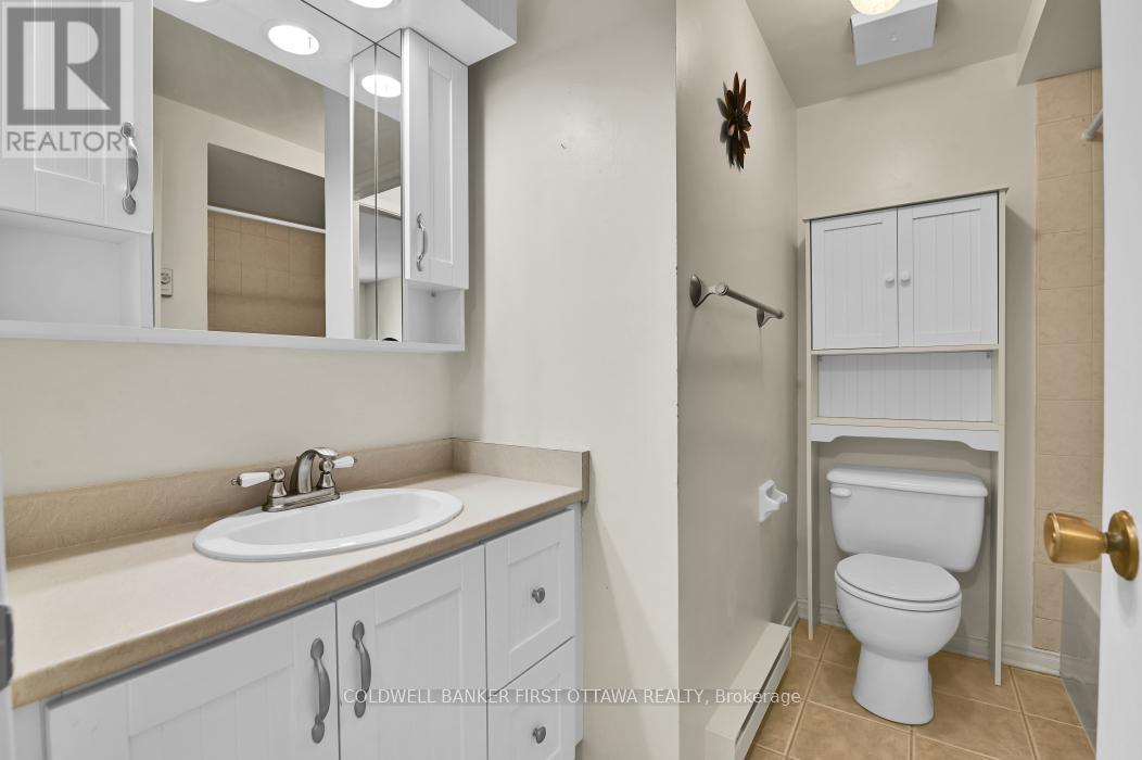 86f Seyton Drive, Ottawa, Ontario  K2H 8W5 - Photo 20 - X13223938