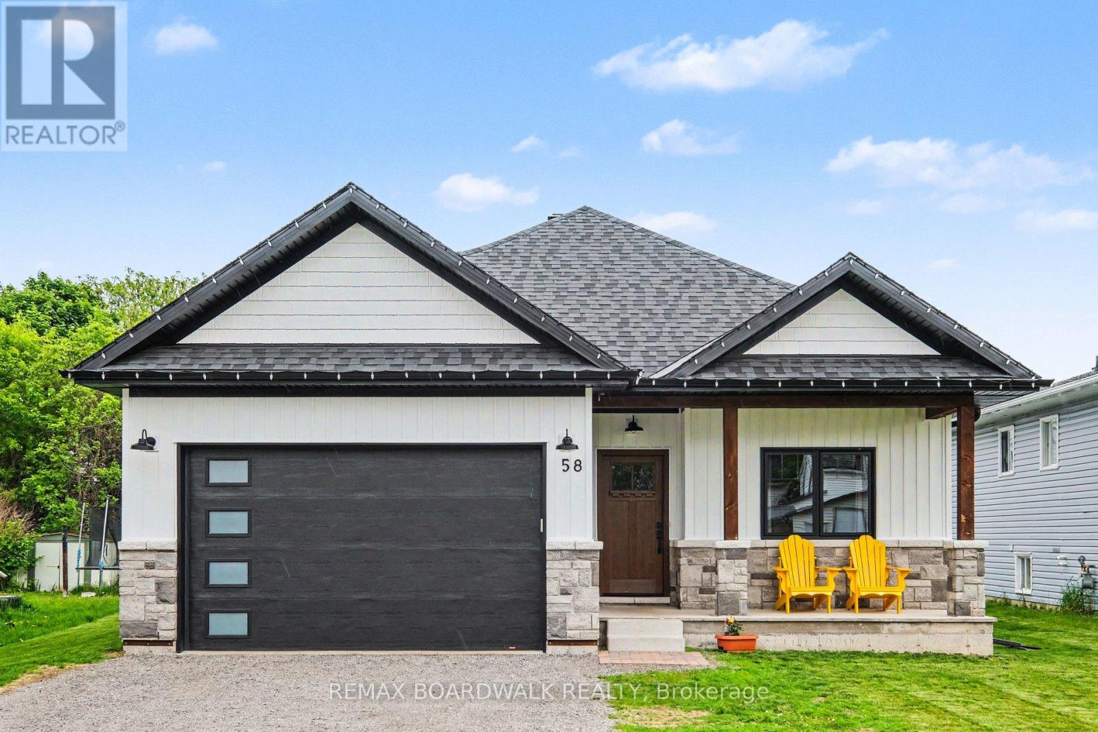 58 Adelaide Street, Edwardsburgh/cardinal, Ontario  K0E 1E0 - Photo 2 - X13224416