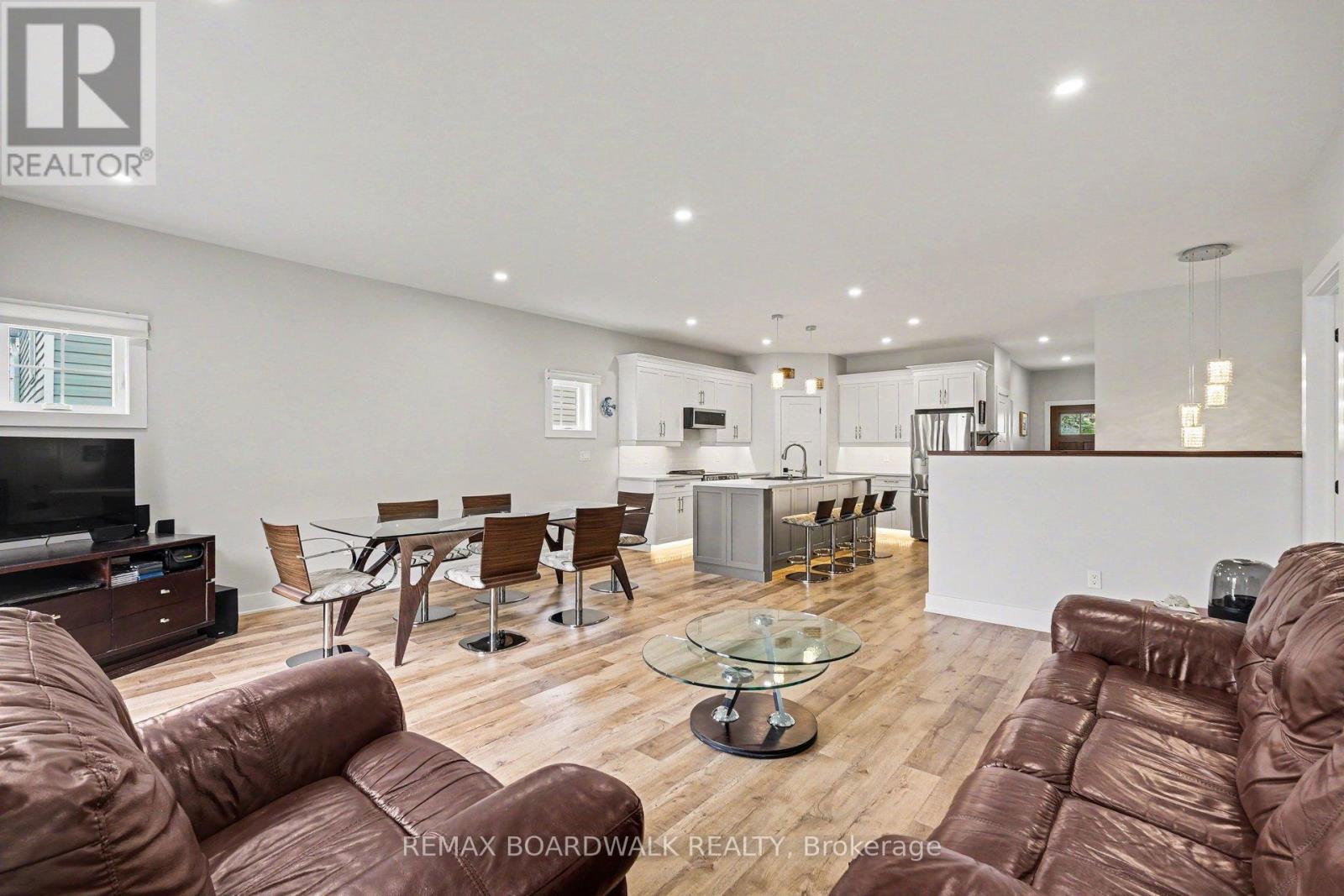 58 Adelaide Street, Edwardsburgh/cardinal, Ontario  K0E 1E0 - Photo 9 - X13224416