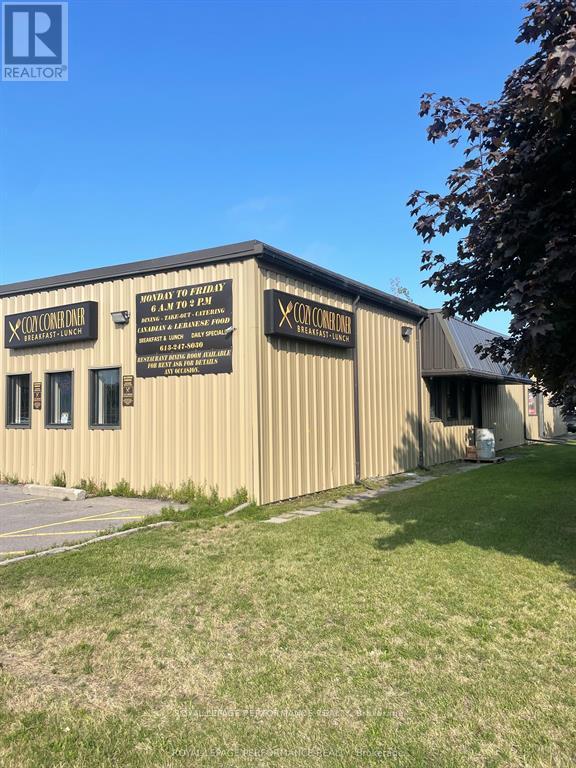 1 - 1335 Humber Place, Ottawa, Ontario  K1B 5K9 - Photo 2 - X13224714