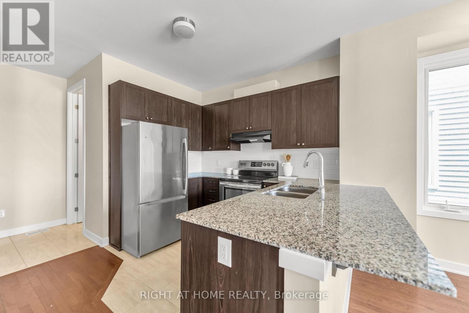 6319 Perth Street, Ottawa, Ontario  K0A 2Z0 - Photo 11 - X13225188