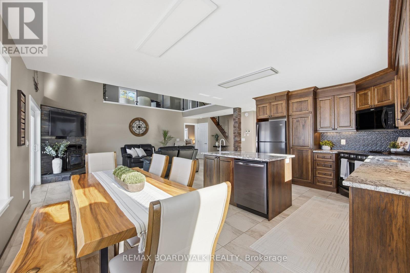 50 Kerry Forest Drive, Front Of Yonge, Ontario  K0E 1R0 - Photo 28 - X13225512
