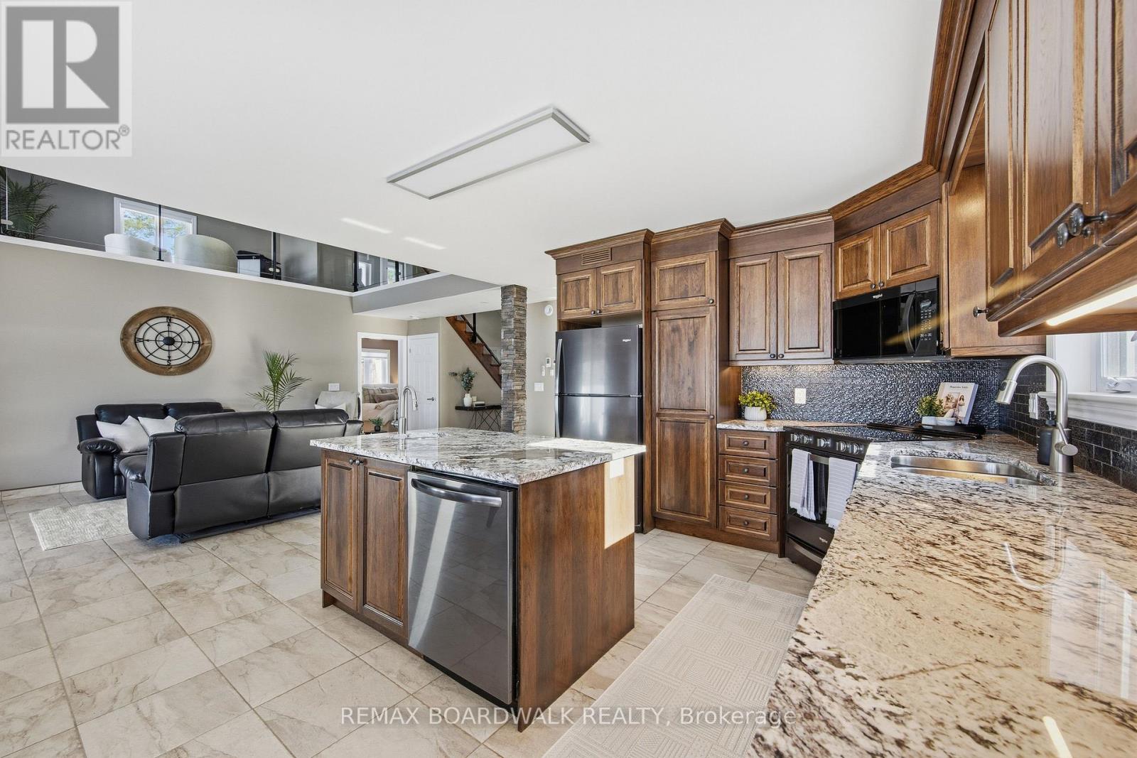 50 Kerry Forest Drive, Front Of Yonge, Ontario  K0E 1R0 - Photo 29 - X13225512