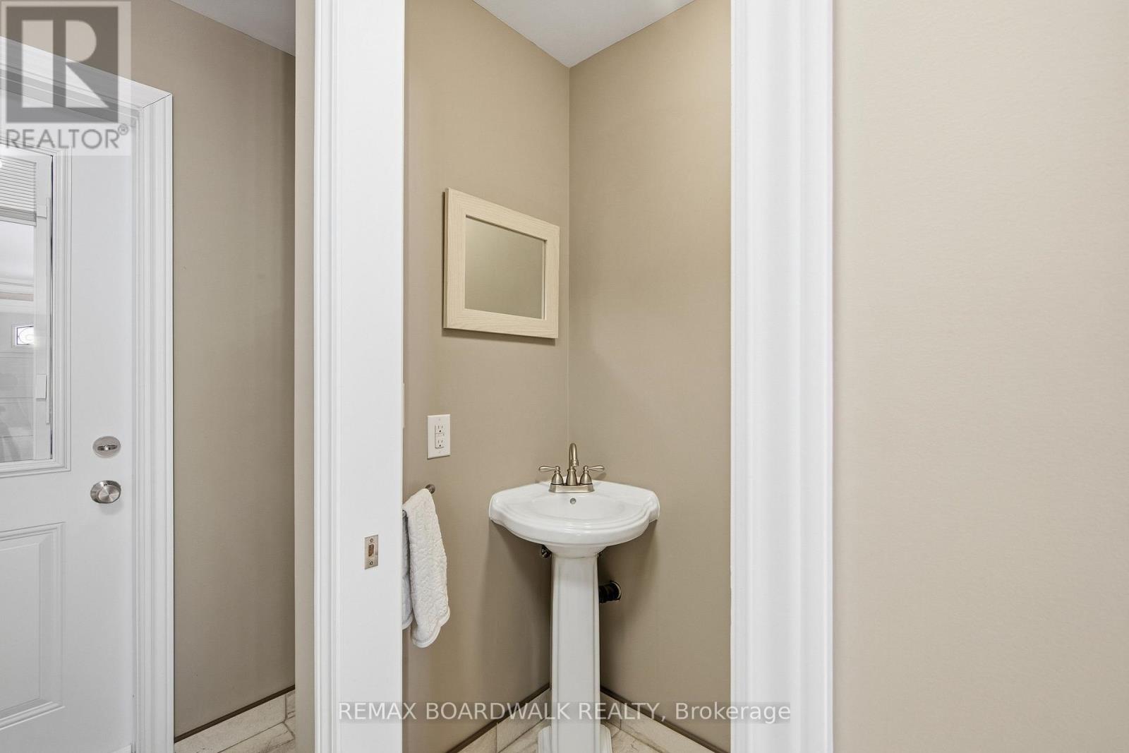 50 Kerry Forest Drive, Front Of Yonge, Ontario  K0E 1R0 - Photo 35 - X13225512