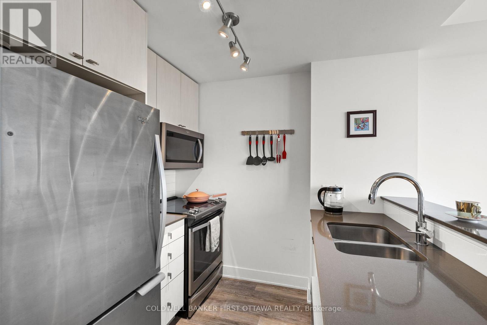 1905 - 485 Richmond Road, Ottawa, Ontario  K2A 3W9 - Photo 14 - X13225566
