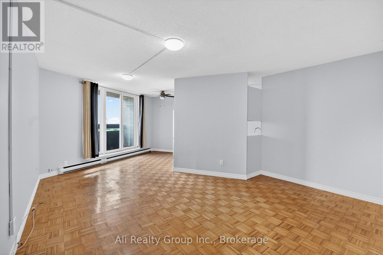 1218 - 2020 Jasmine Crescent, Ottawa, Ontario  K1J 8K5 - Photo 11 - X13225588
