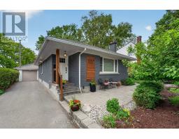 137 RACHAEL AVENUE, Ottawa, Ontario