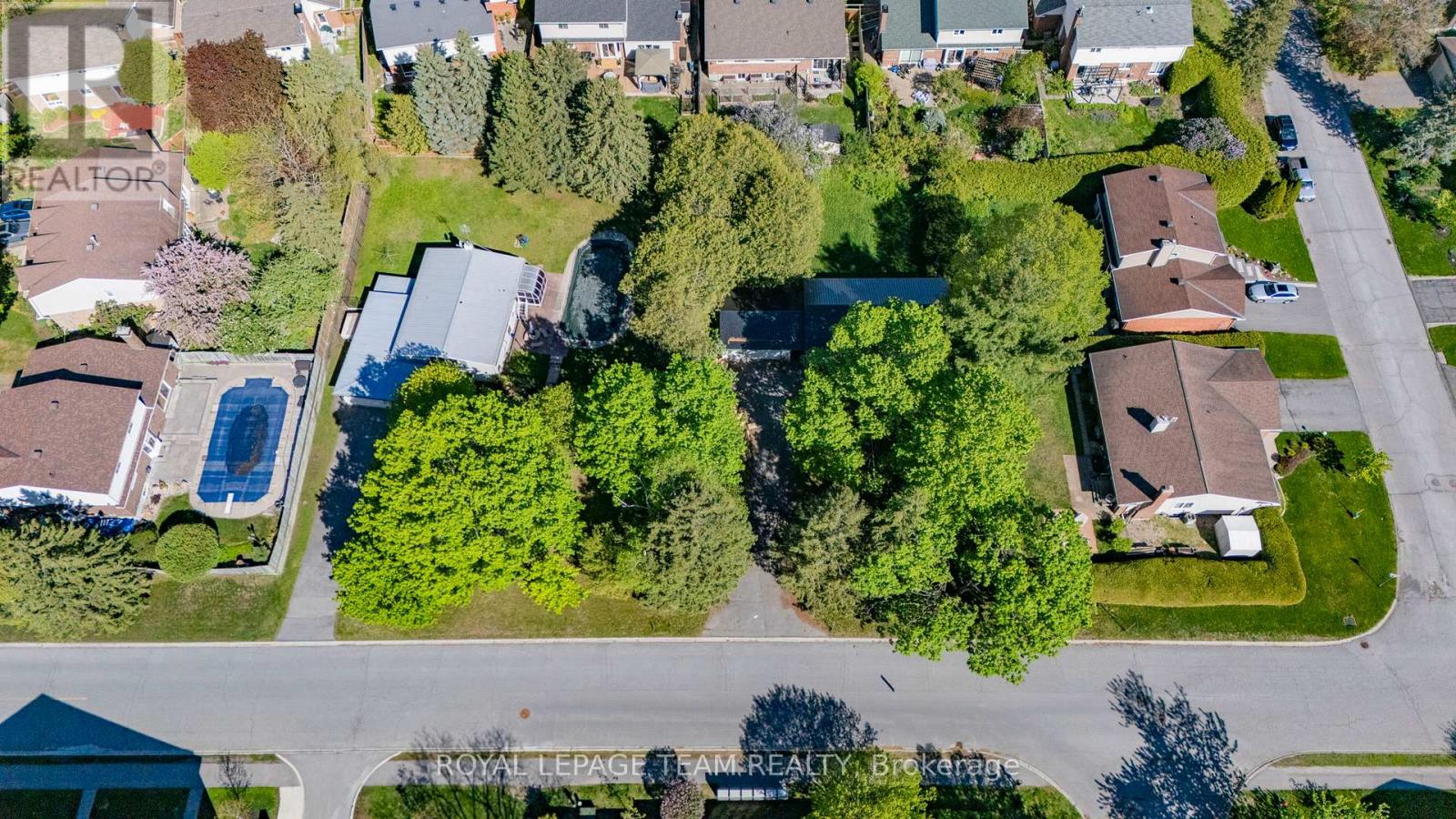 26 Maple Grove Road, Ottawa, Ontario  K2L 2S8 - Photo 7 - X13226188