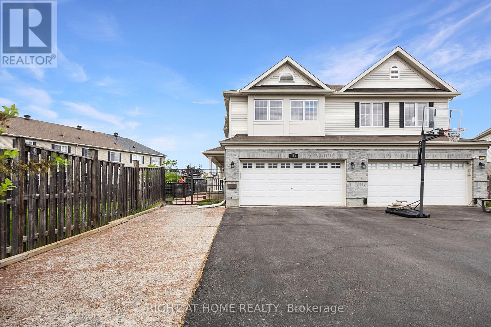 188 Patriot Place, Ottawa, Ontario  K2M 0B9 - Photo 1 - X13226194