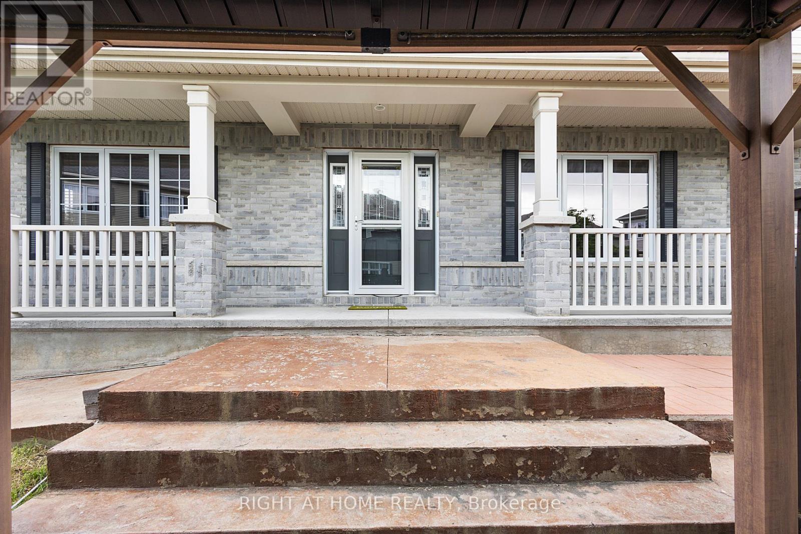 188 Patriot Place, Ottawa, Ontario  K2M 0B9 - Photo 4 - X13226194