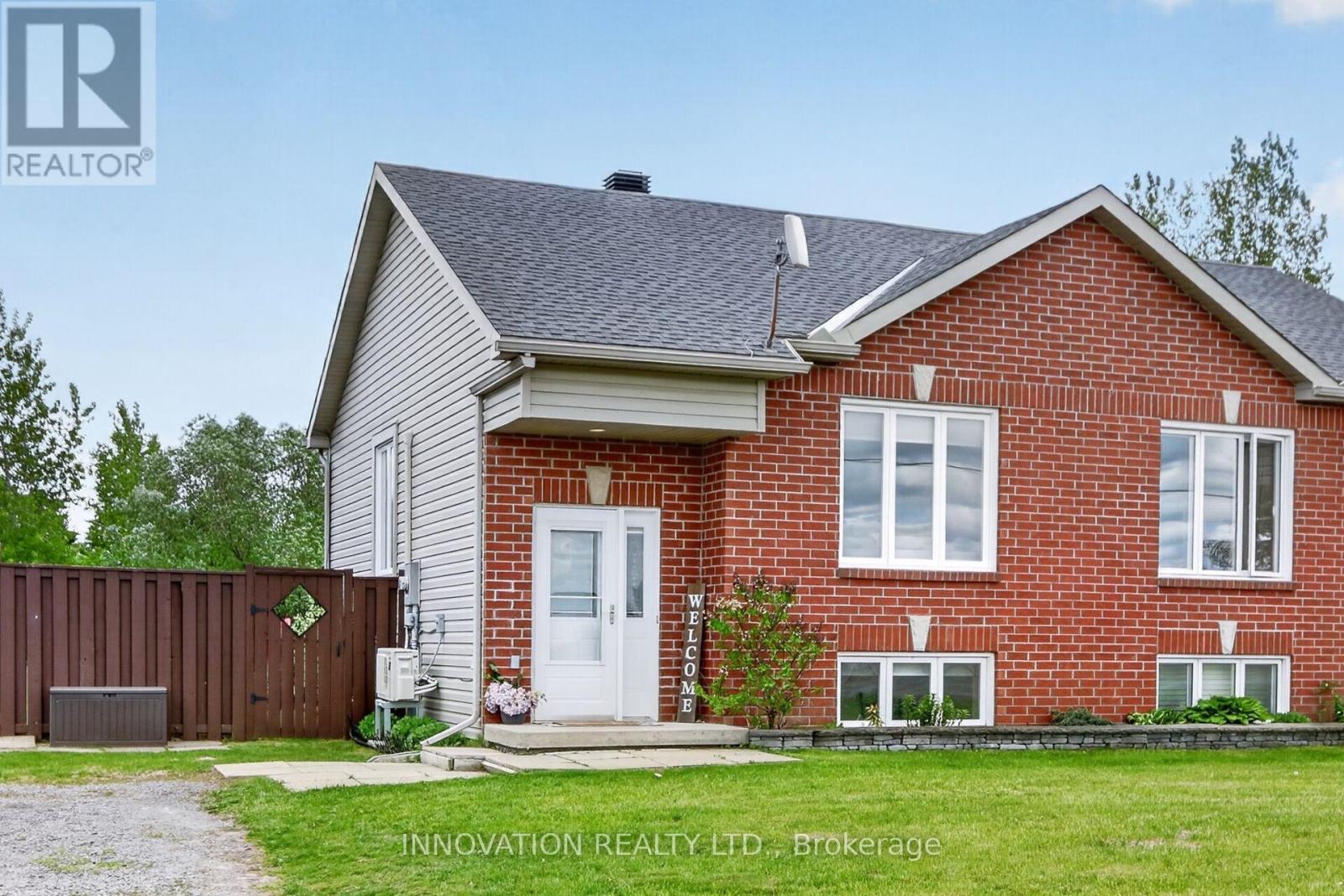 2606 Saint-Pascal Road, Clarence-Rockland, Ontario  K0A 3N0 - Photo 1 - X13226210