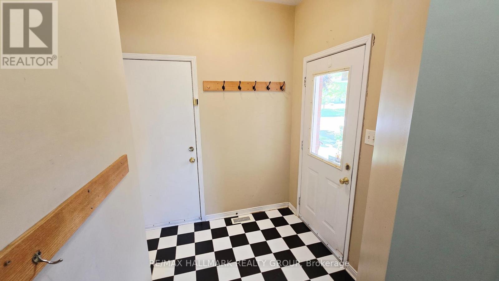 55 Cohen Avenue, Ottawa, Ontario  K2L 4E6 - Photo 6 - X13226578