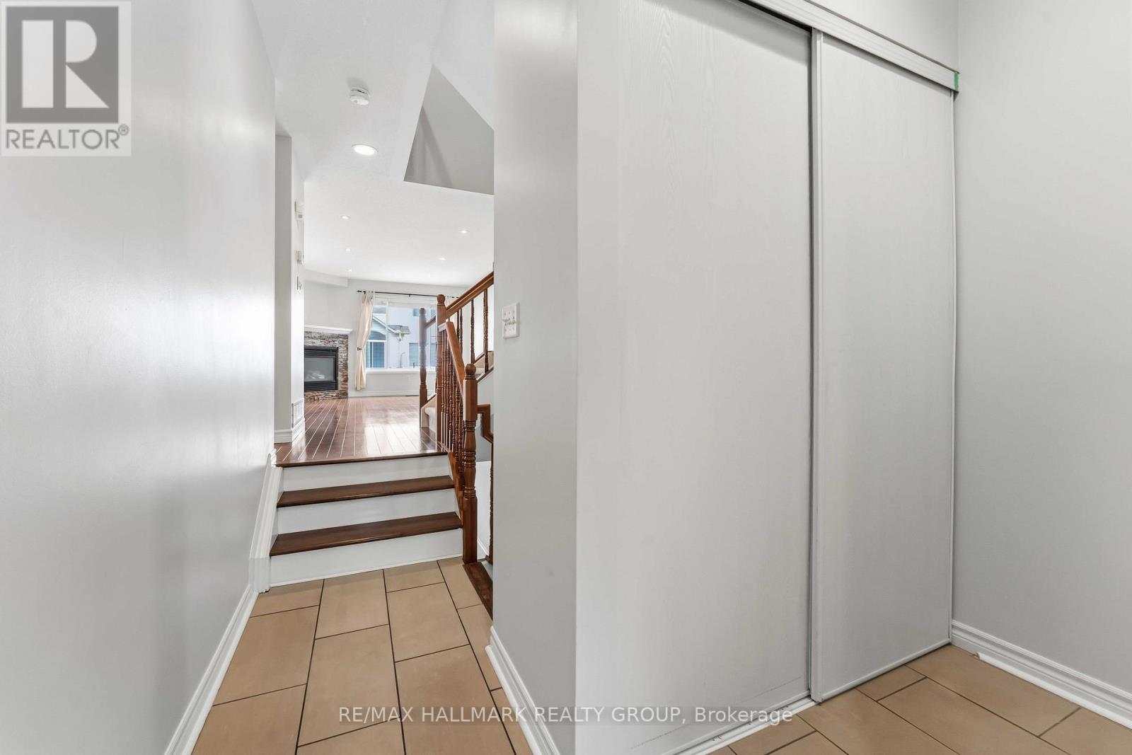 2087 Hiboux Street, Ottawa, Ontario  K4A 4J7 - Photo 3 - X13227394