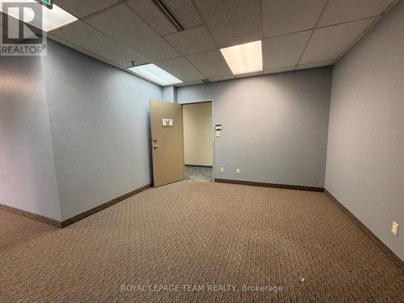 Ll22 - 1701 Woodward Drive, Ottawa, Ontario  K2C 0R4 - Photo 14 - X13227432