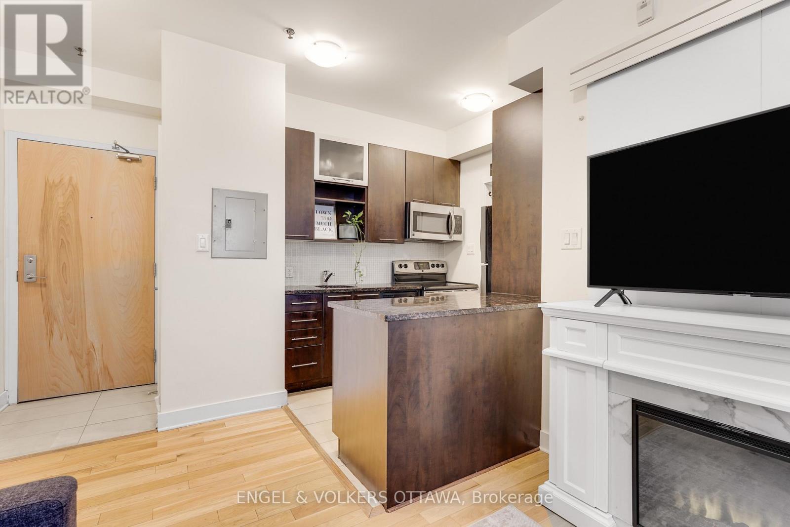 104 - 360 Cumberland Street, Ottawa, Ontario  K1N 0B1 - Photo 11 - X13227542
