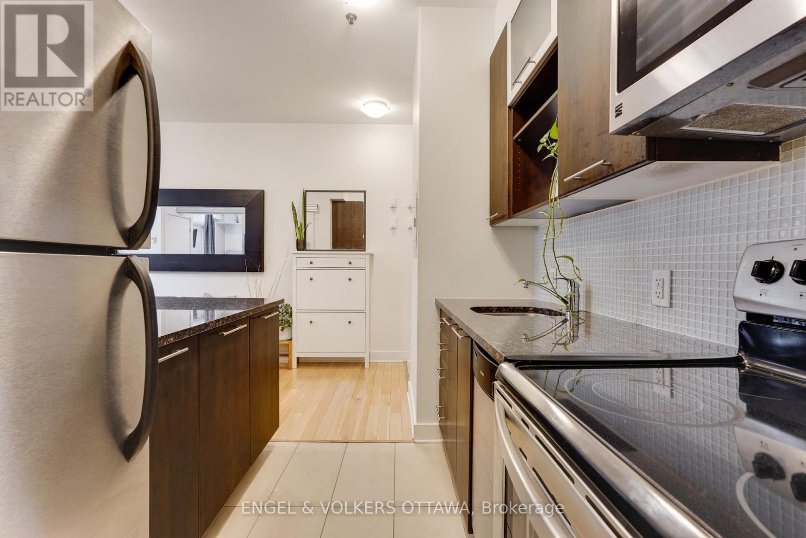 104 - 360 Cumberland Street, Ottawa, Ontario  K1N 0B1 - Photo 18 - X13227542