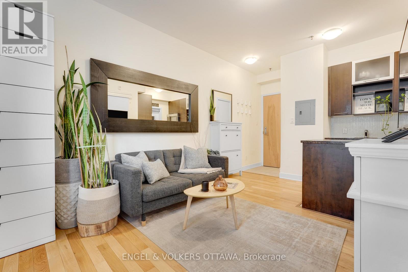 104 - 360 Cumberland Street, Ottawa, Ontario  K1N 0B1 - Photo 7 - X13227542