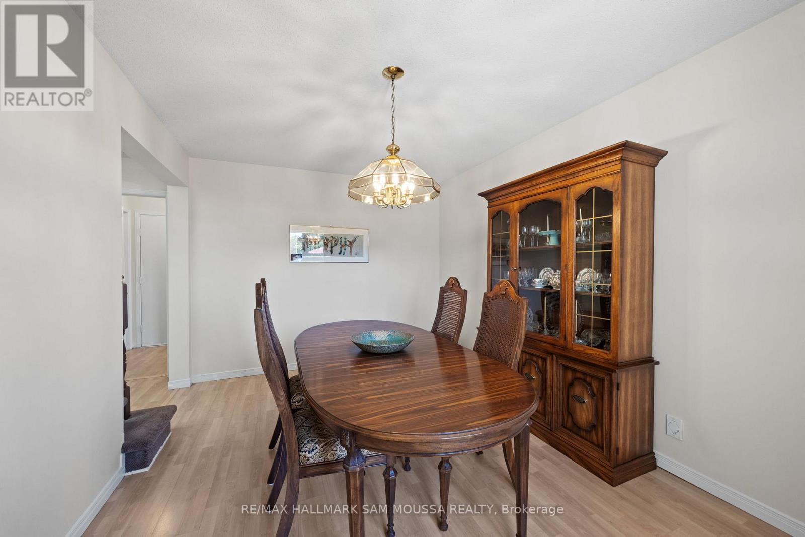 1 Willow Glen Drive, Ottawa, Ontario  K2M 1L3 - Photo 16 - X13227572