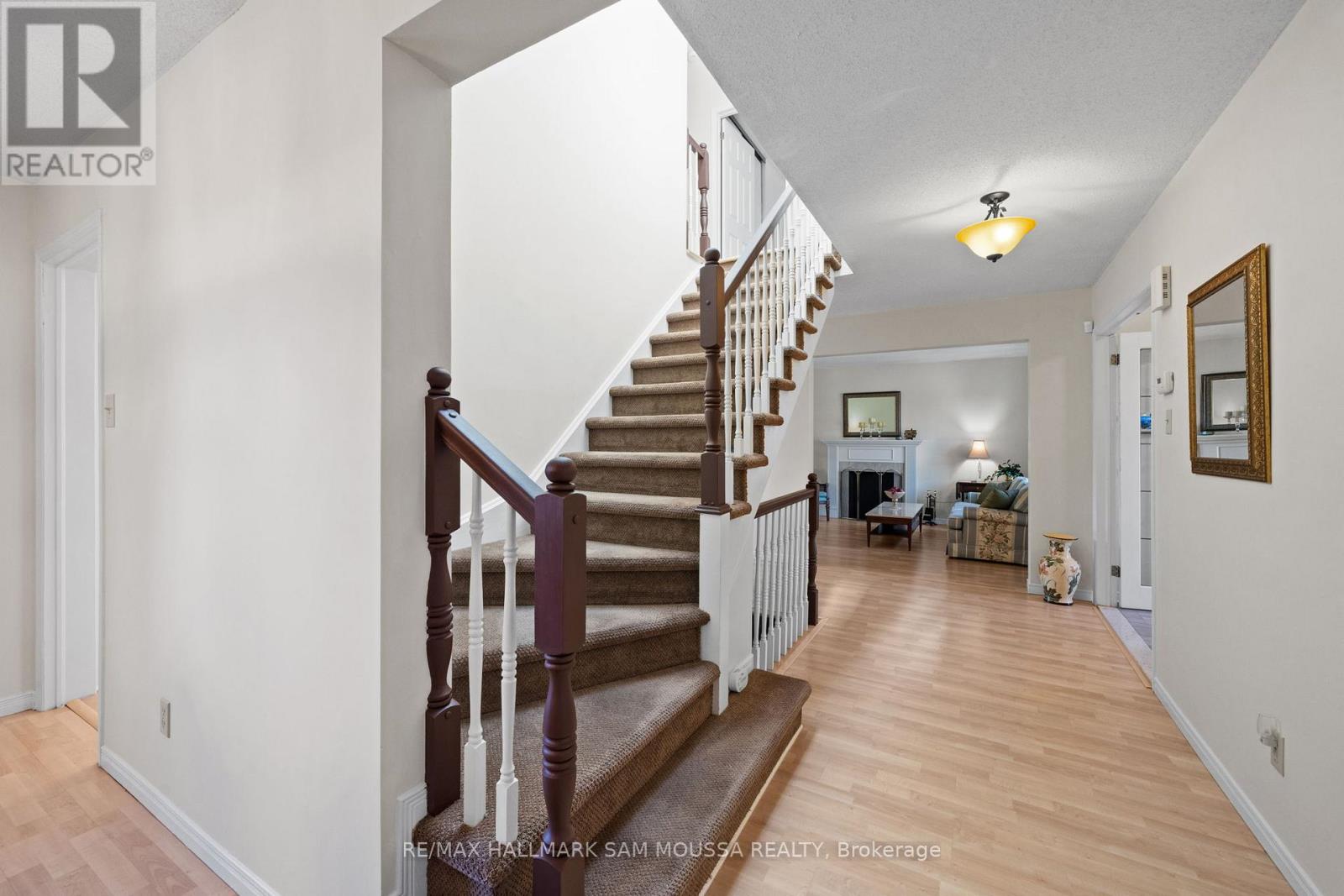 1 Willow Glen Drive, Ottawa, Ontario  K2M 1L3 - Photo 18 - X13227572