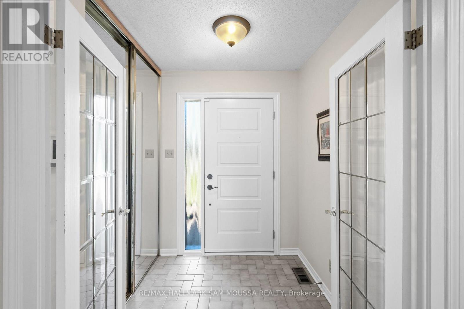 1 Willow Glen Drive, Ottawa, Ontario  K2M 1L3 - Photo 5 - X13227572