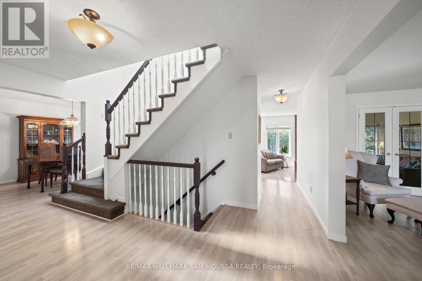 1 Willow Glen Drive, Ottawa, Ontario  K2M 1L3 - Photo 6 - X13227572