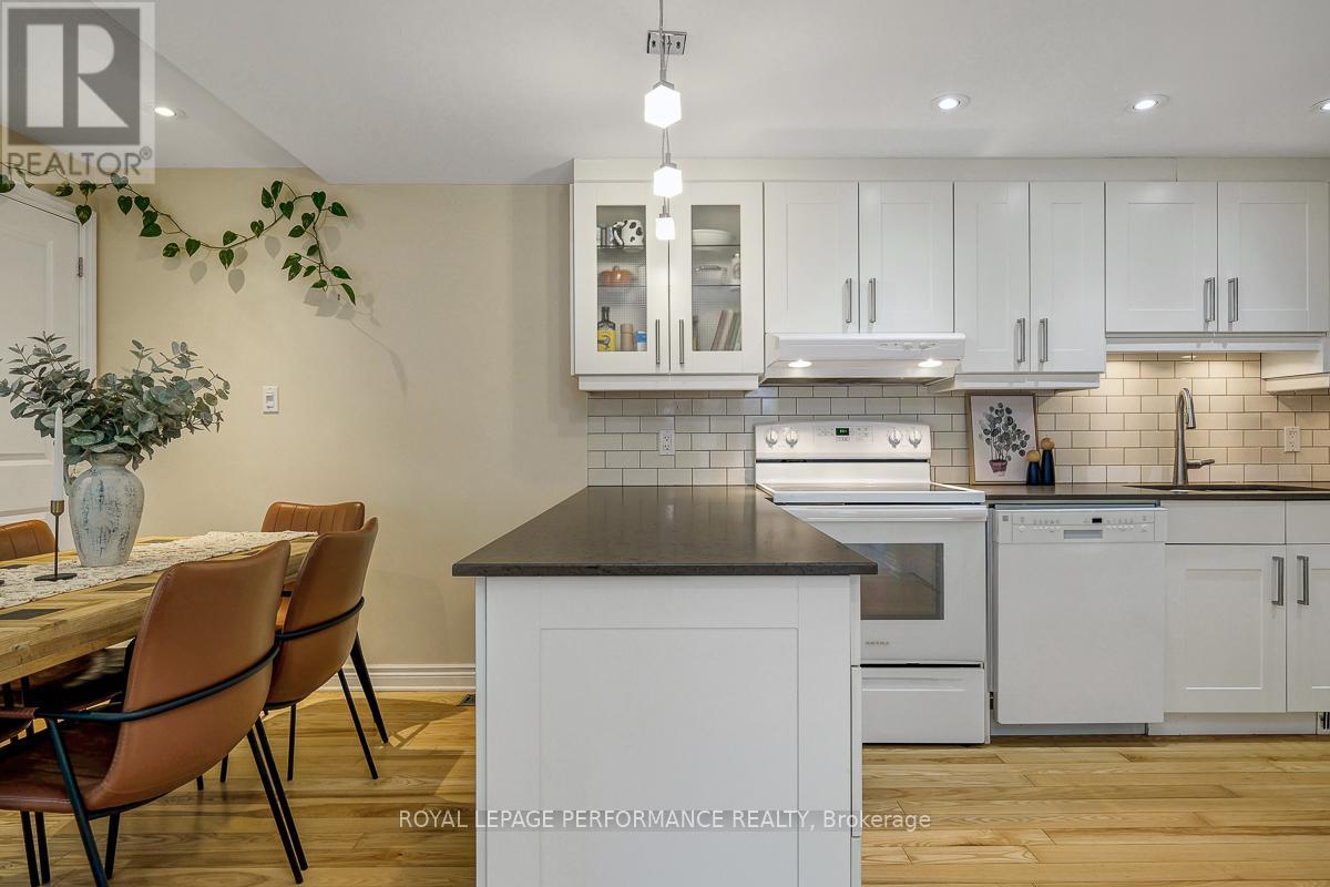 6 Hilda Street, Ottawa, Ontario  K1Y 2A9 - Photo 5 - X13227704