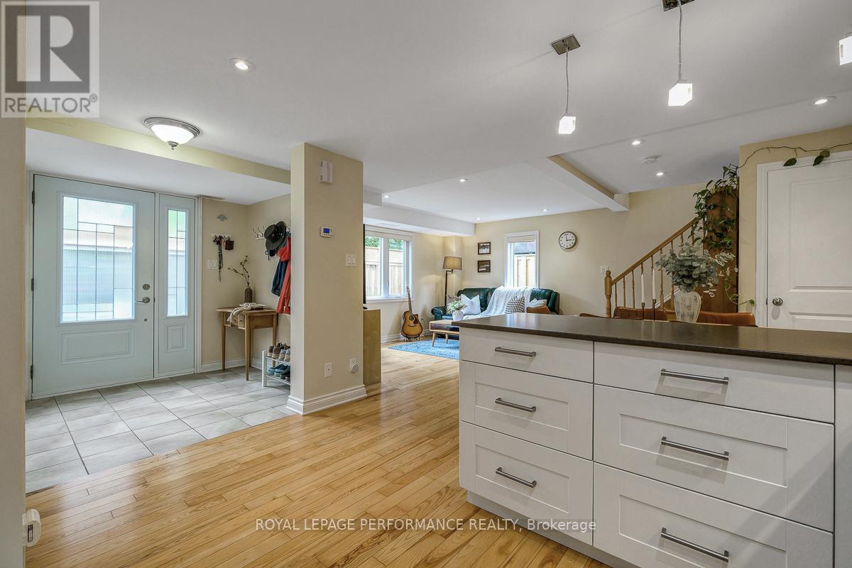 6 Hilda Street, Ottawa, Ontario  K1Y 2A9 - Photo 8 - X13227704