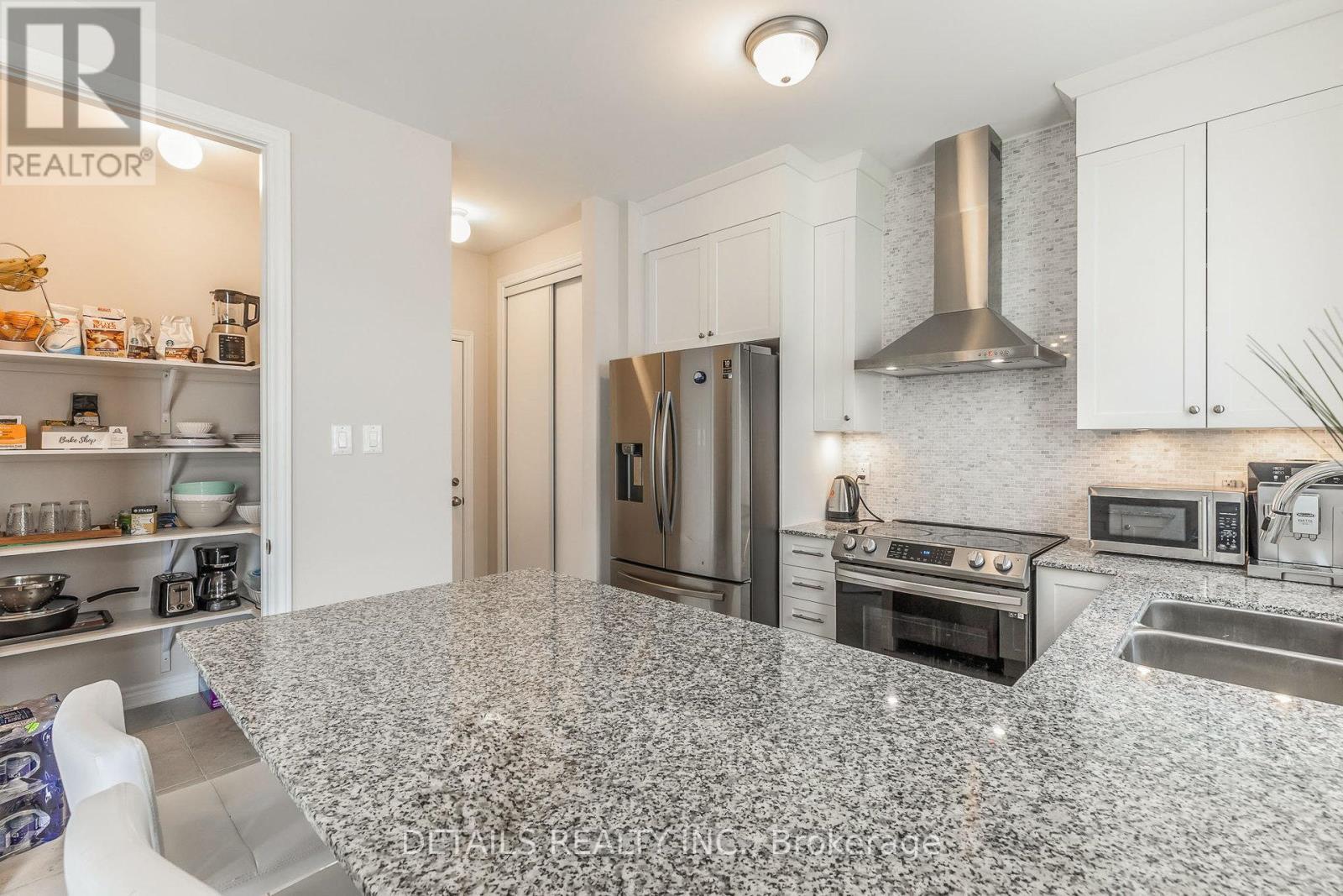 708 Vennecy Terrace, Ottawa, Ontario  K1W 0N5 - Photo 12 - X13228000