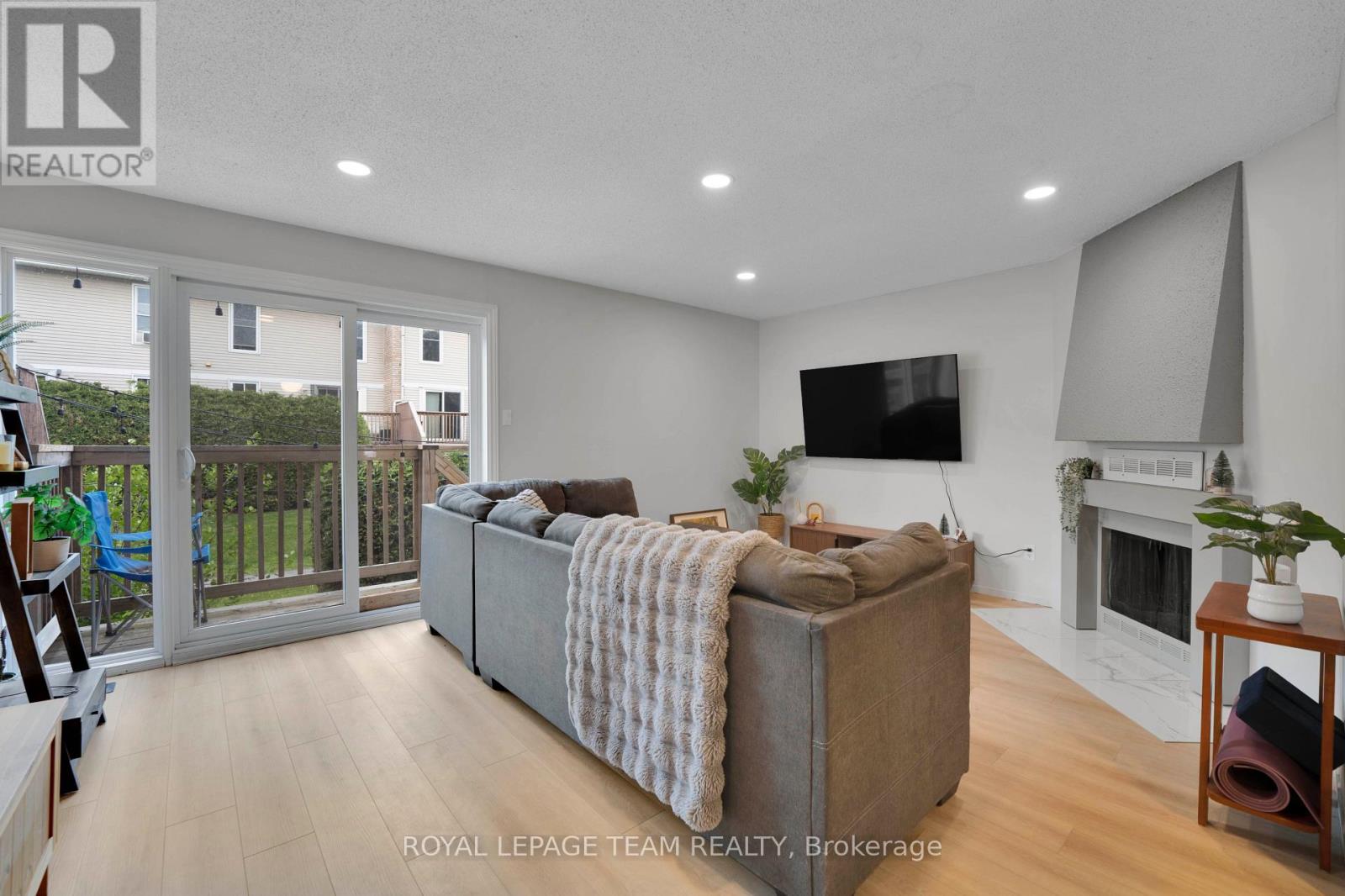 20 - 282 Dalehurst Drive, Ottawa, Ontario  K2G 4J5 - Photo 12 - X13228010