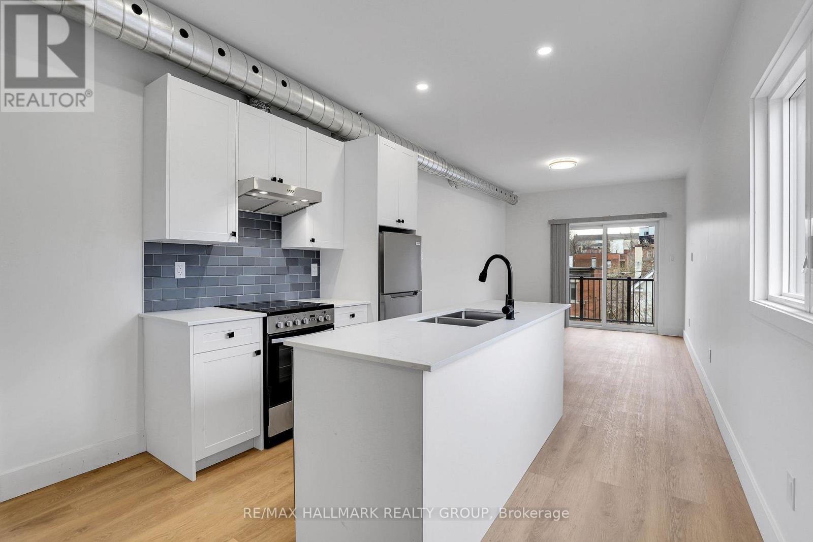 4 - 109 Russell Avenue, Ottawa, Ontario  K1N 7X2 - Photo 4 - X13228012
