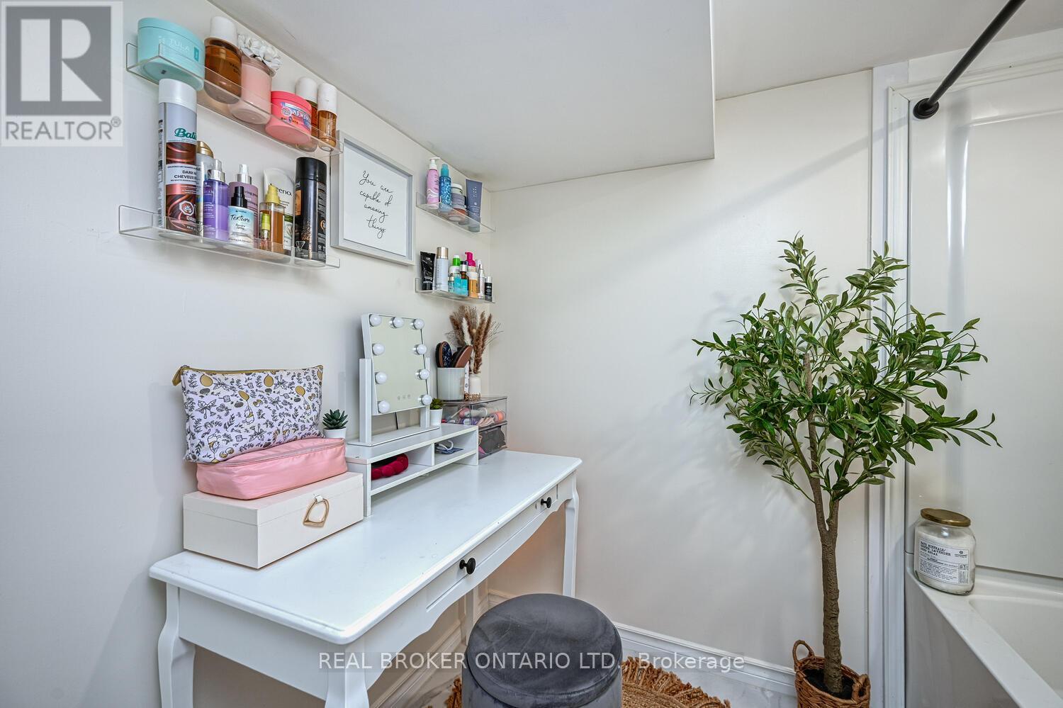 Lower Unit - 840 Macodrum Drive, Brockville, Ontario  K6V 6H5 - Photo 23 - X13228058