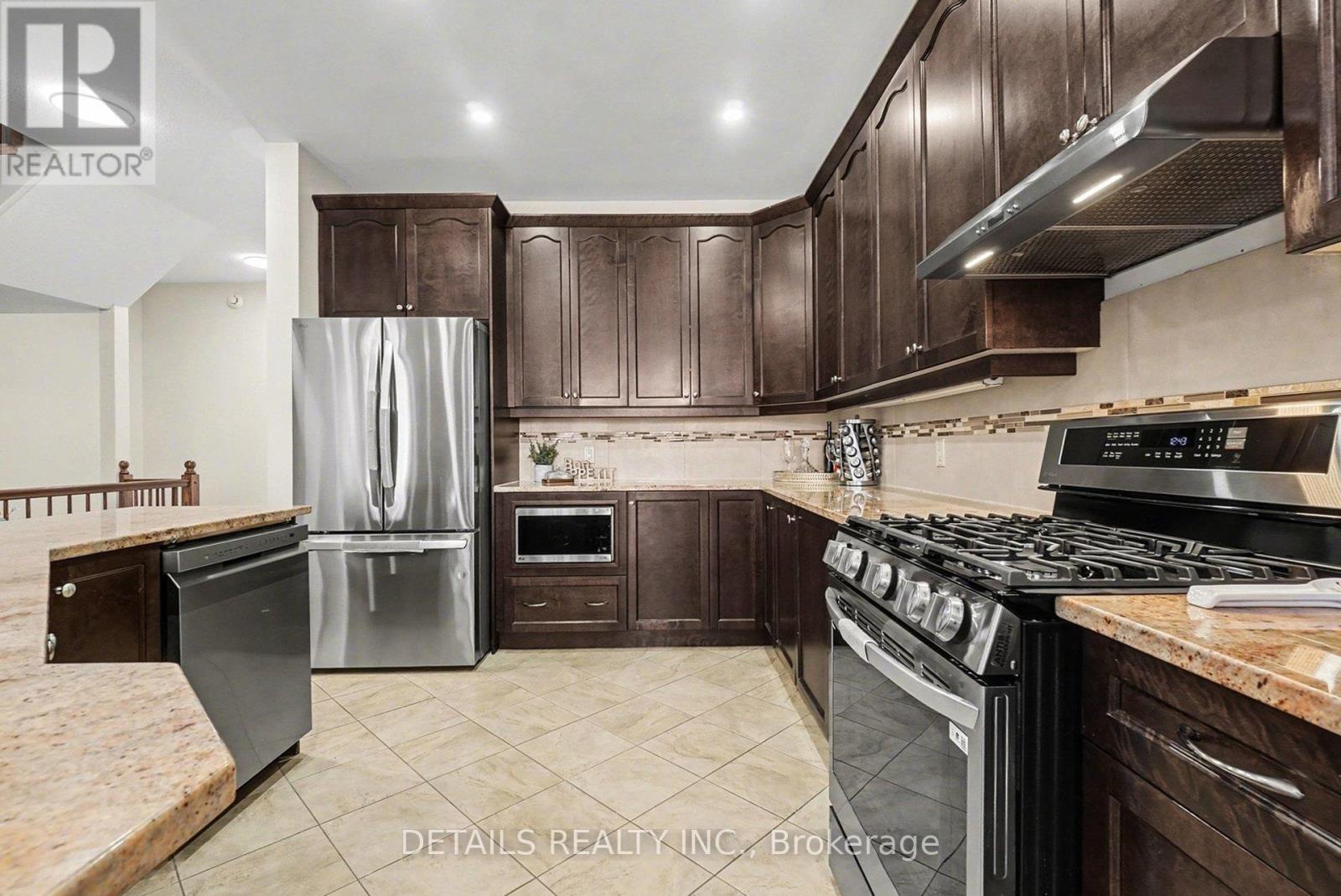 112 Whispering Winds Way, Ottawa, Ontario  K1W 0B7 - Photo 13 - X13228090