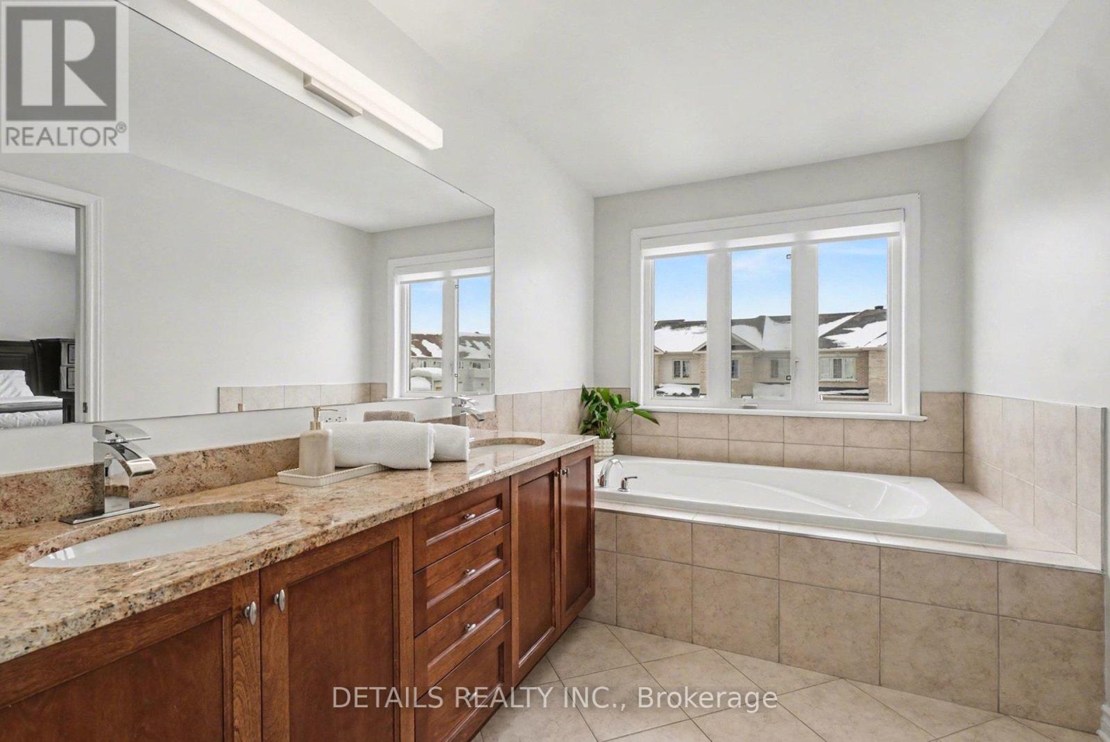 112 Whispering Winds Way, Ottawa, Ontario  K1W 0B7 - Photo 22 - X13228090