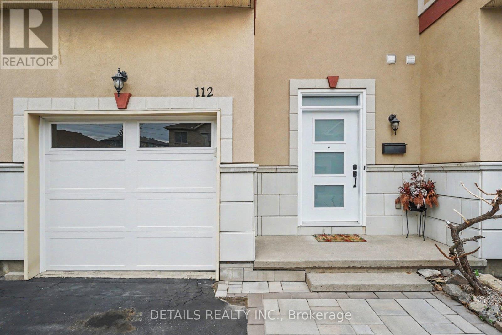 112 Whispering Winds Way, Ottawa, Ontario  K1W 0B7 - Photo 3 - X13228090
