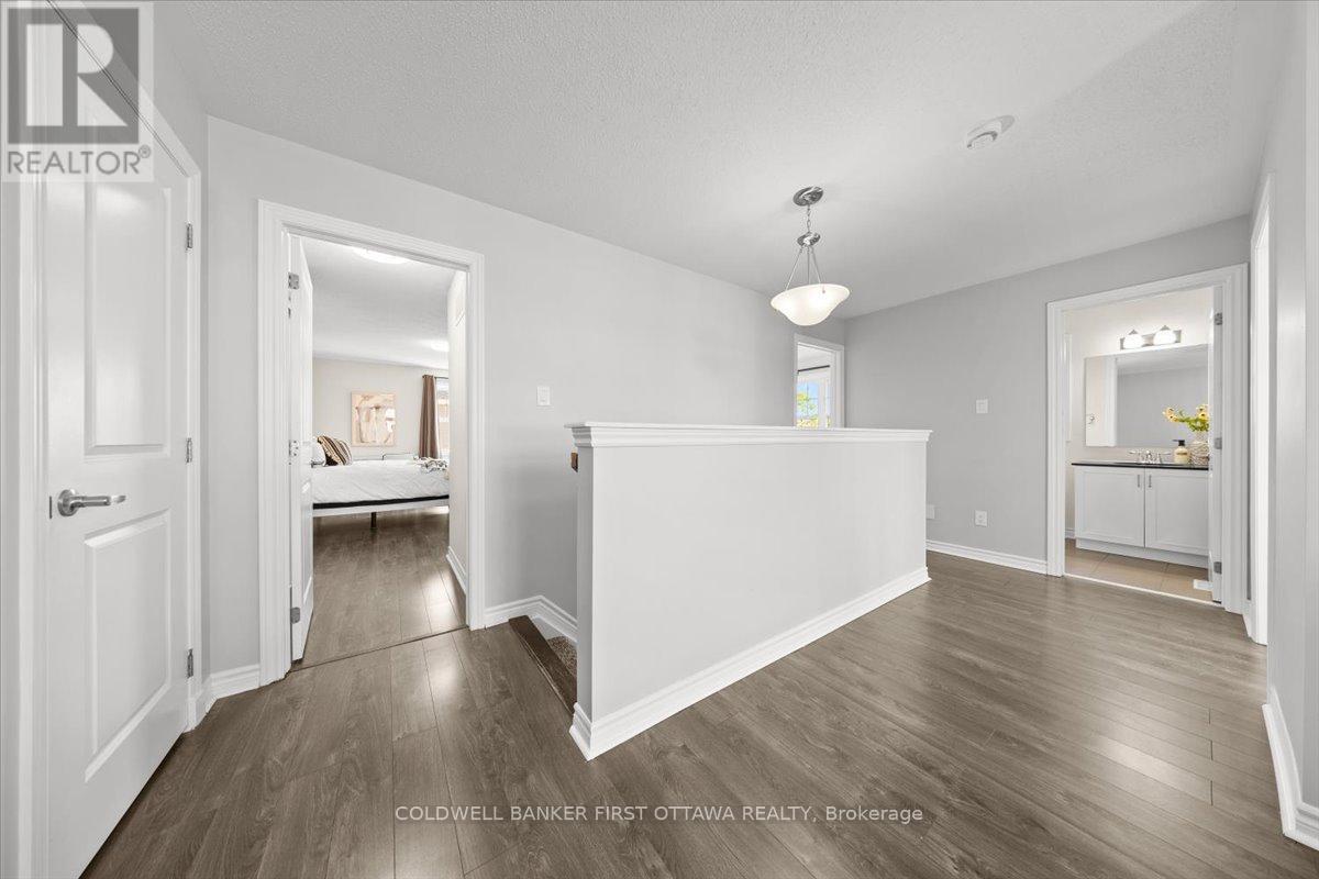 619 Dundonald Drive, Ottawa, Ontario  K2J 5Y8 - Photo 11 - X13228180